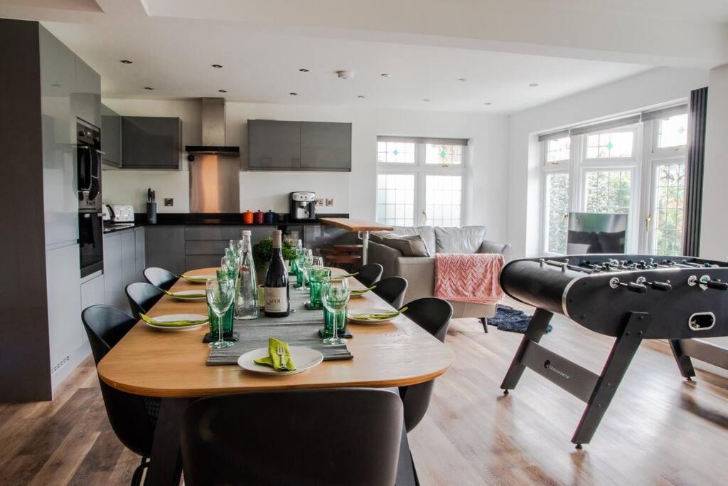 Luxury Central Bmth House With Hot Tub. Stunning! Bournemouth Exteriér fotografie